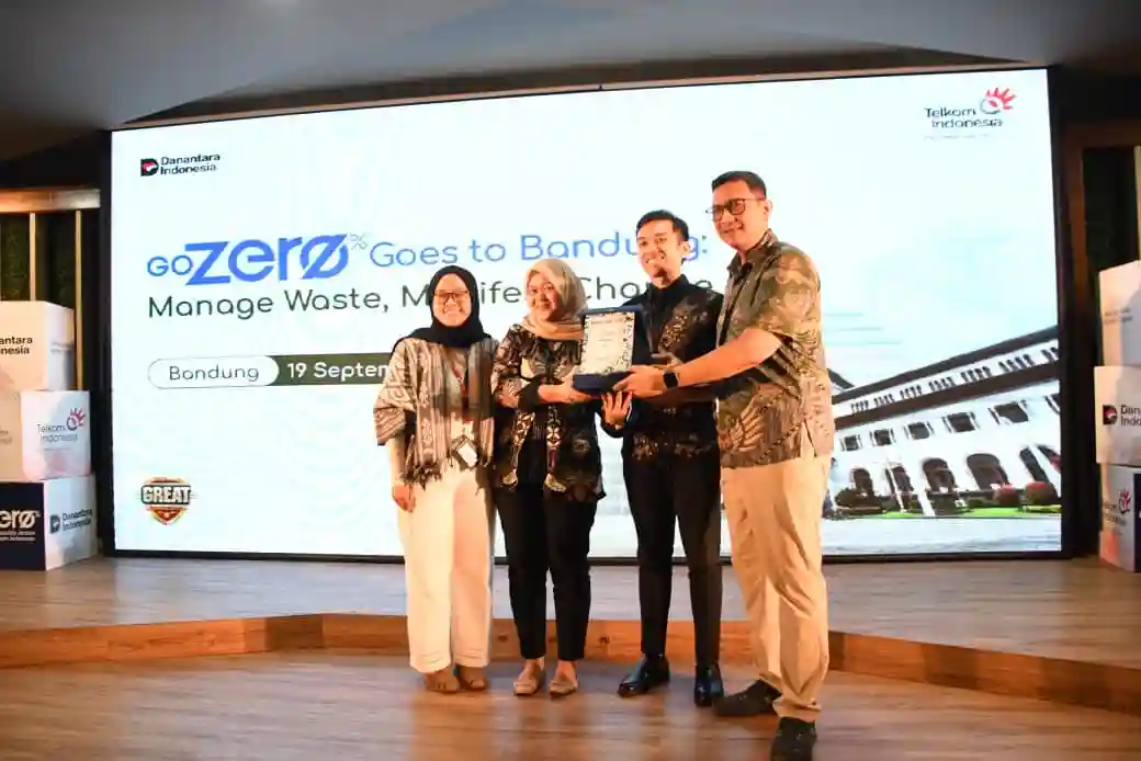 Gelaran GoZero% Bandung hadirkan inovasi karyawan Telkom untuk atasi masalah sampah dengan solusi digital berbasis ESG demi lingkungan berkelanjutan. Foto: dok. Telkom