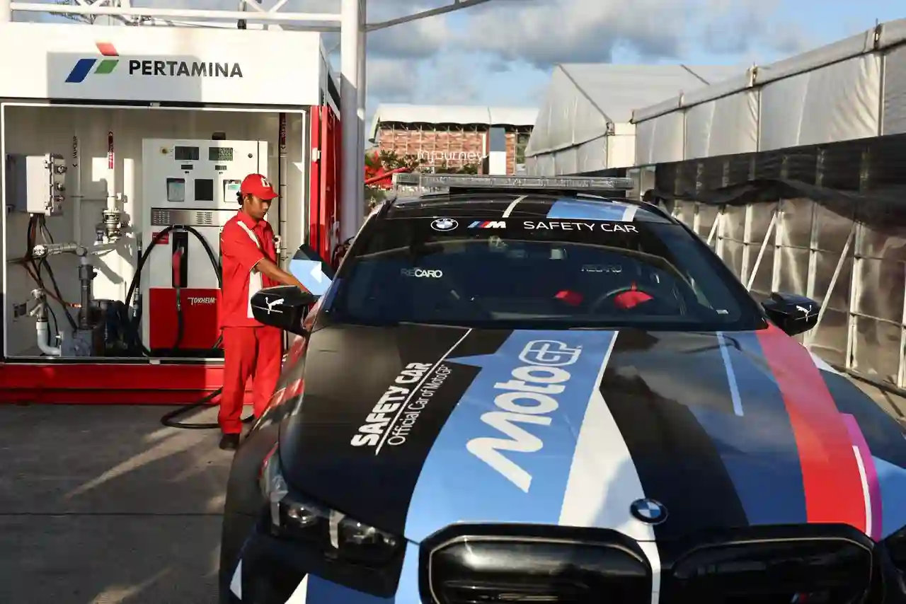 Pertamax Turbo jadi bahan bakar resmi Safety Car MotoGP Mandalika 2025. Foto: dok. Pertamina