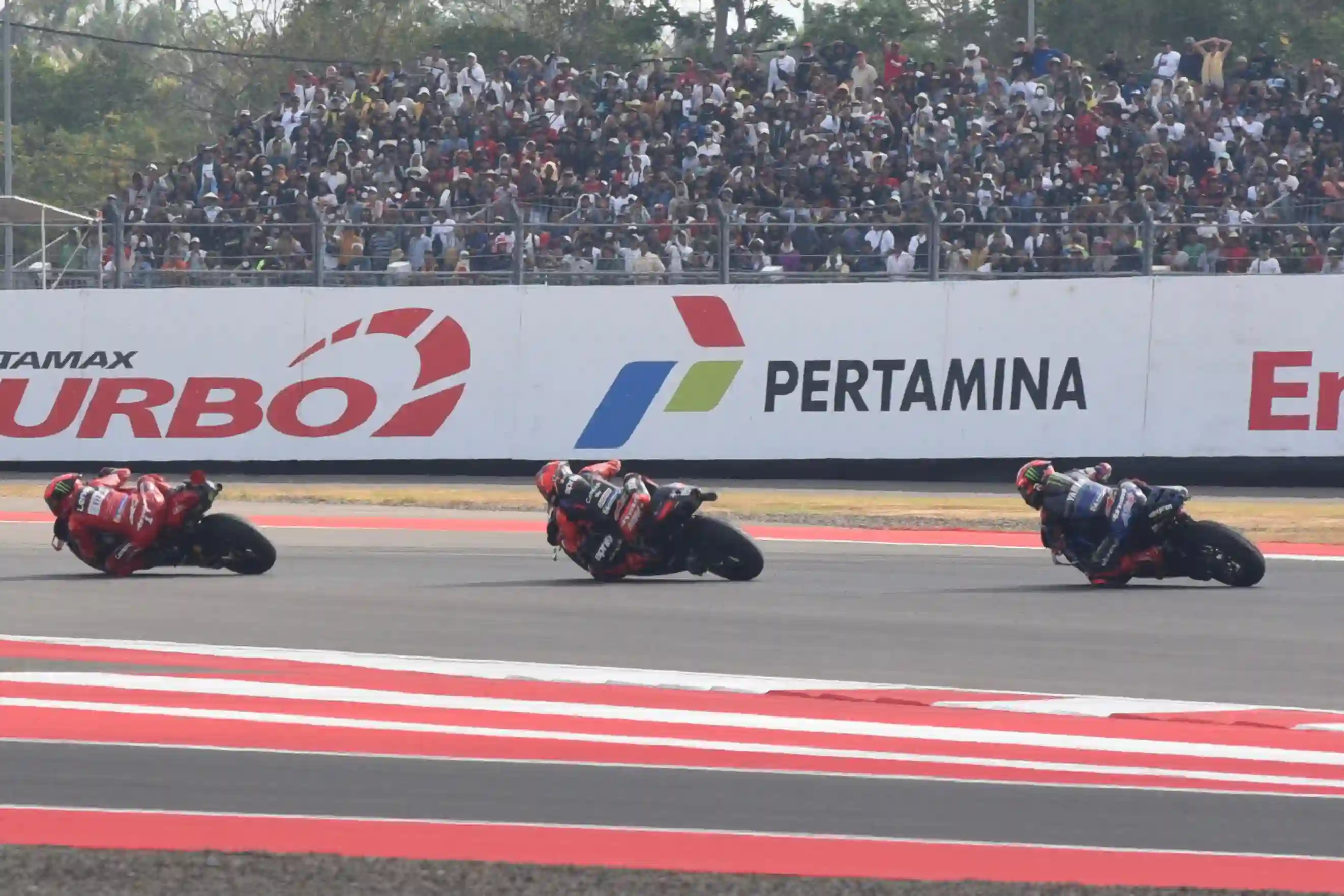 Pertamina siapkan pasokan energi total dari Avtur, BBM hingga LPG untuk sukseskan MotoGP Mandalika 2025 dan dorong ekonomi lokal Lombok.