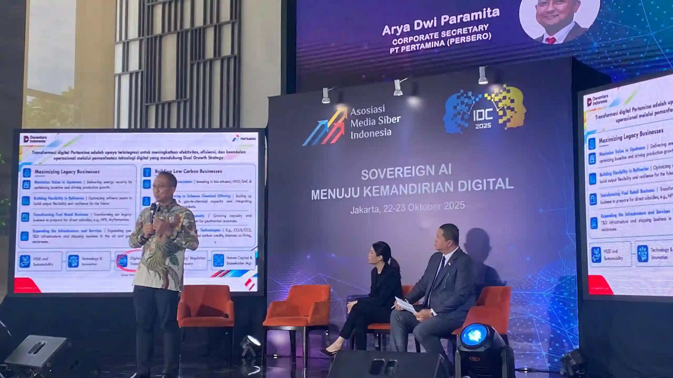 Pertamina perkuat ketahanan energi lewat transformasi digital dan teknologi pemantau distribusi energi di darat, laut, dan udara. Foto: dok. Pertamina