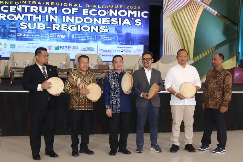 Acara Borneo Intra-Regional Dialogue 2025: Epicentrum of Economic Growth in Indonesia's Sub-Regions.