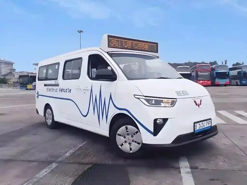 Wuling Mitra EV yang bakal diujicoba oleh TransJakarta. Foto: dok Wuling. 