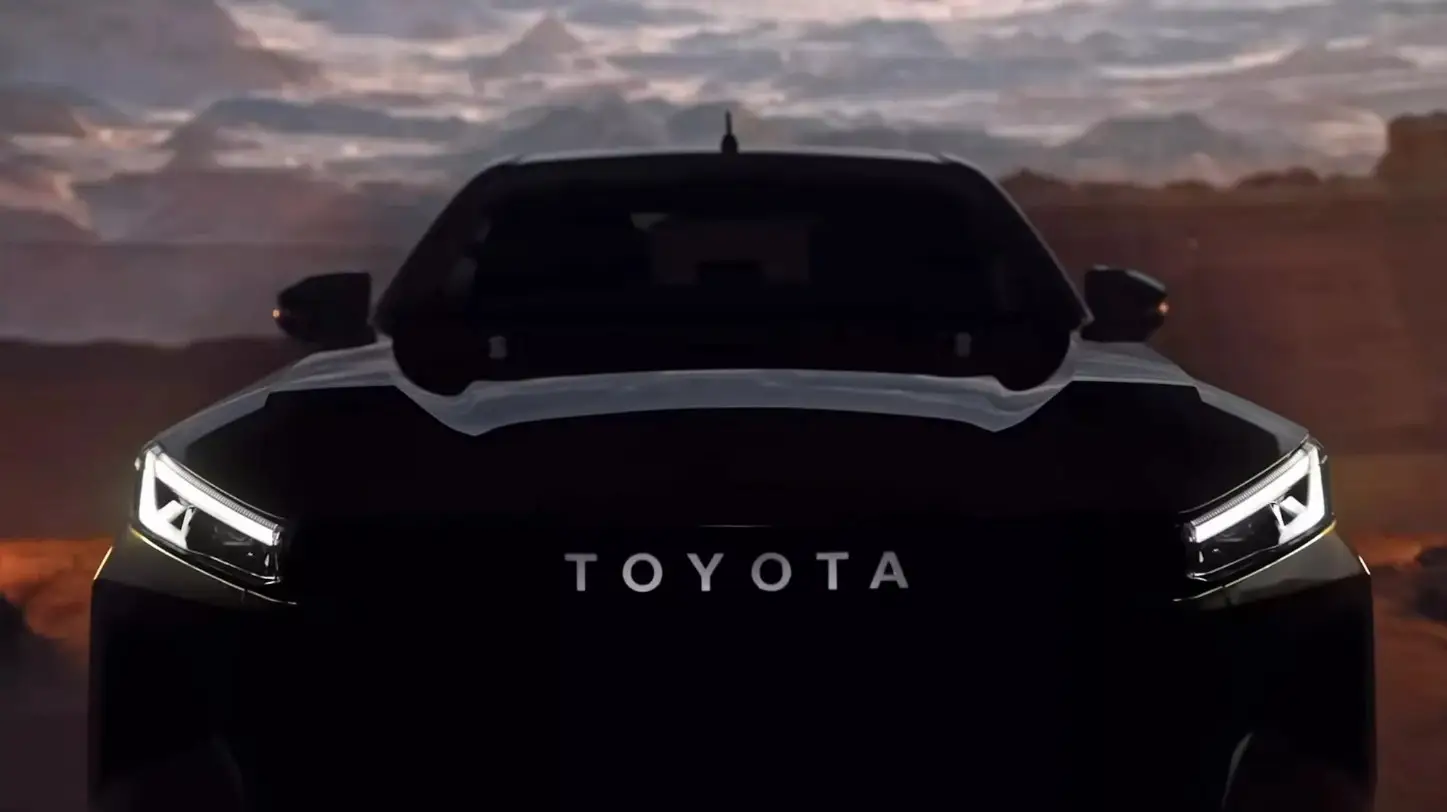Toyota Hilux terbaru yang bakal diluncurkan di Thailand pada 10 November 2025. Foto: Tangkapan layar YouTube Toyota Thailand.