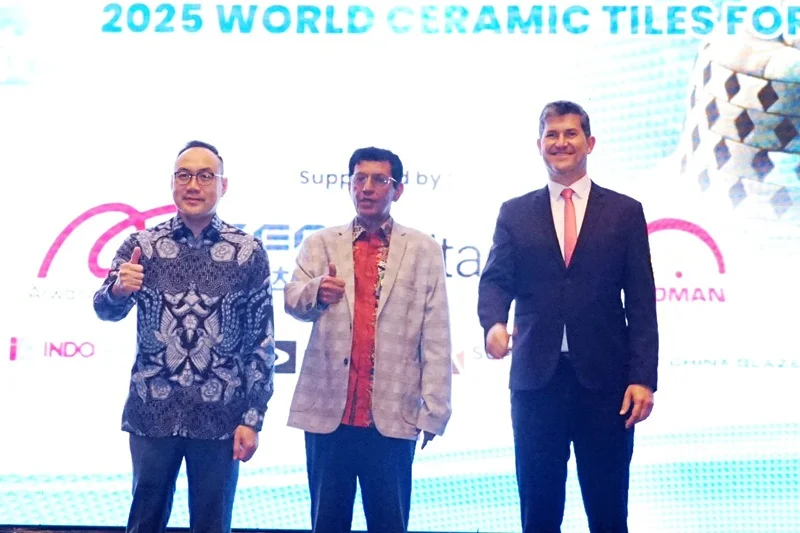 Direktur Jenderal Industri Kimia, Farmasi, dan Tekstil (IKFT) Kemenperin, Taufiek Bawazier di WCTF 2025. Foto: dok Kemenperin.