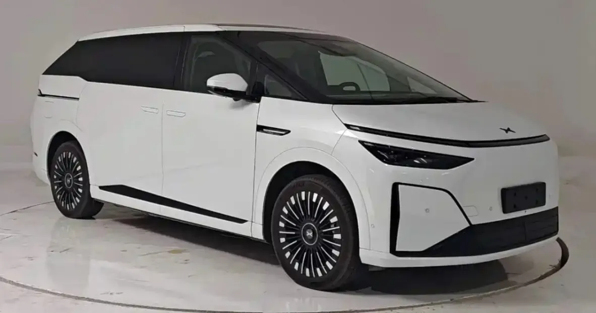Xpeng Ultra 9 yang baru dirilis. Foto: carnewschina.