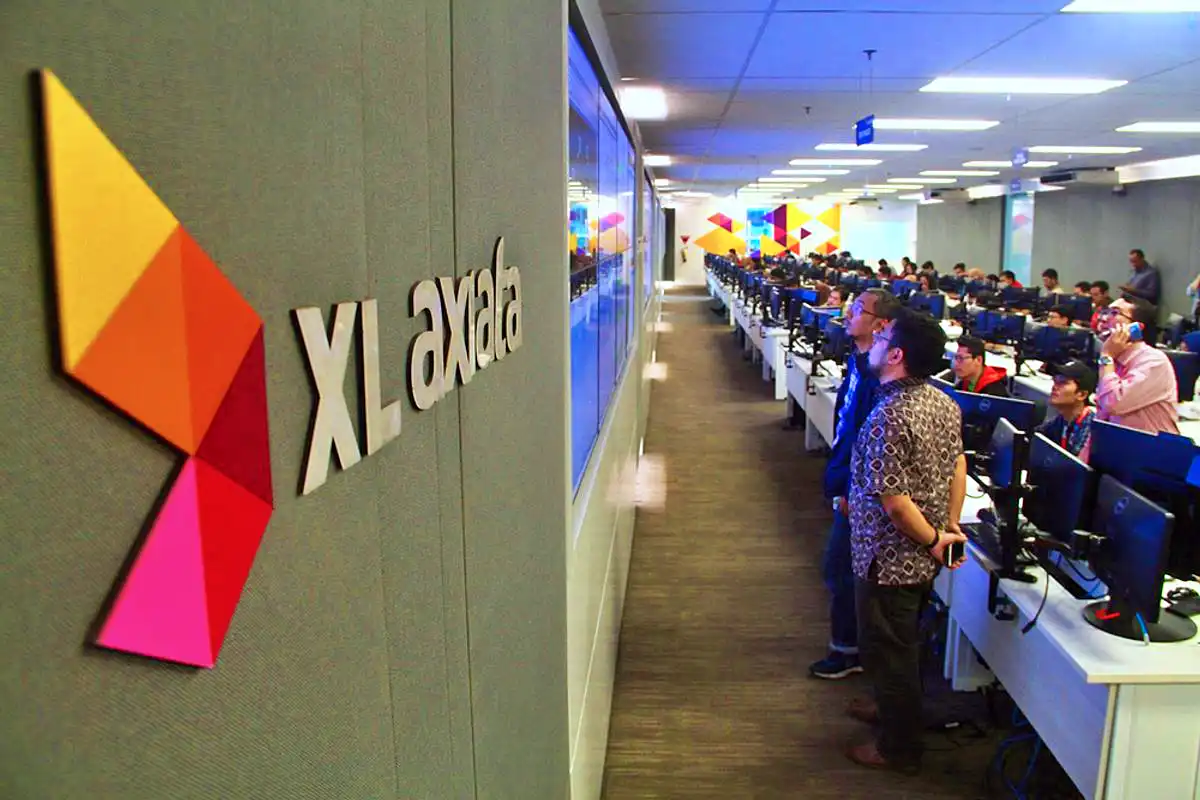 Kinerja PT XLSMART Telecom Sejahtera Tbk (EXCL), yang sebelumnya dikenal sebagai PT XL Axiata Tbk, terperosok dalam tekanan berat. (Foto: Dok. XL Axiata)