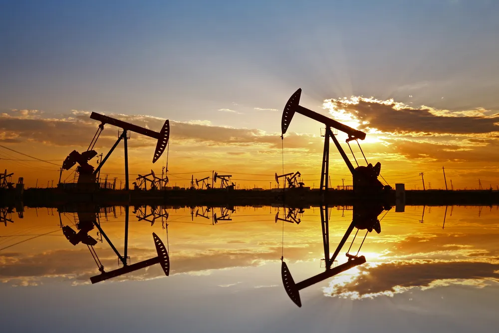 Ilustrasi kilang minyak WTI.