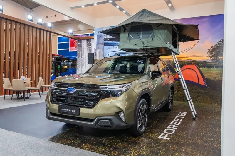 Subaru pamer produk kolaborasi khusus dengan brand outdoor Thule di GJAW 2025. Berikut harganya. Foto: dok. Subaru