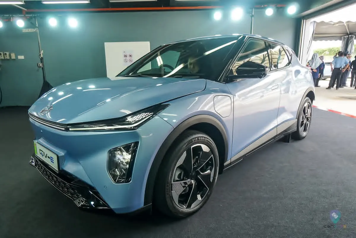 Mobil listrik Malaysia resmi mengaspal, berikut spesifikasi dan harga Perodua QV-E. Foto: CariCarz
