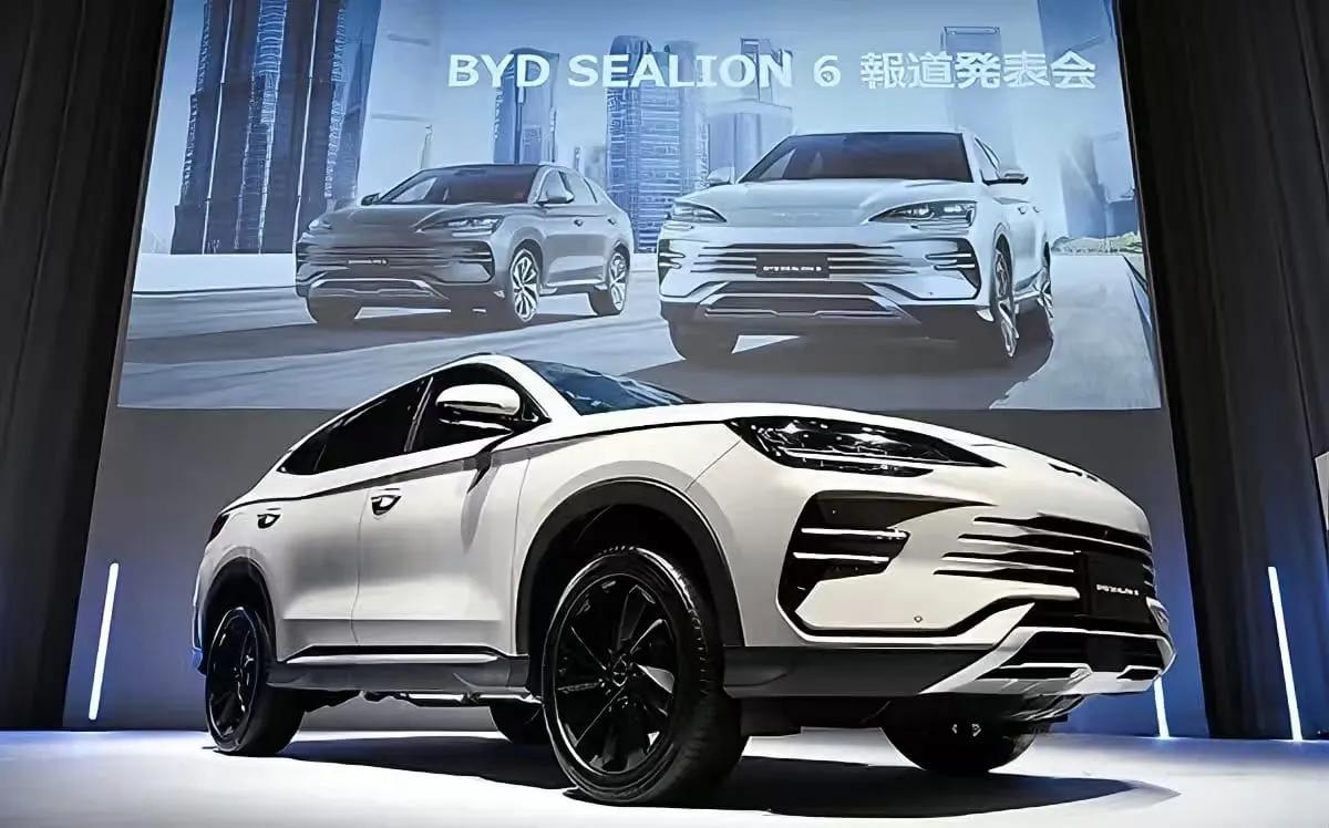 BYD Sealion 6 yang baru saja rilis di Jepang. Foto: carneewschina.