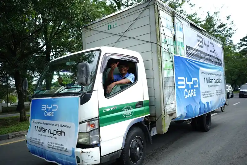 BYD salurkan bantuan untuk bencana di Sumatera. Foto: dok BYD. 