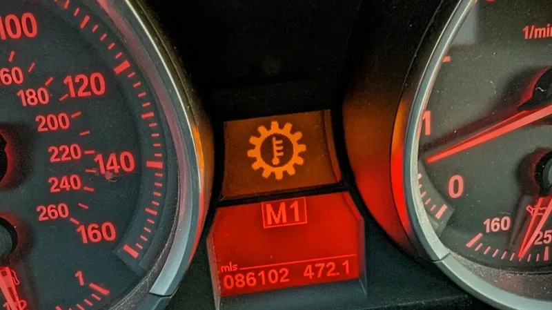 Ilustrasi odometer mobil. Foto: carscoops. 