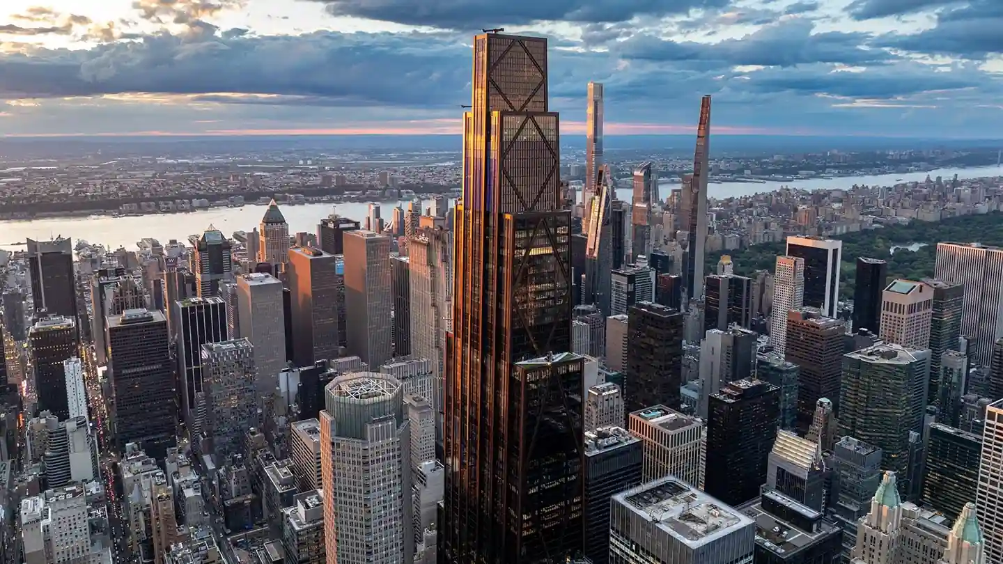 Gedung kantor pusat global JPMorganChase di 270 Park Avenue, New York, Amerika Serikat, yang resmi dibuka sebagai markas baru bank investasi terbesar di Wall Street. Foto: JPMorganChase.com.