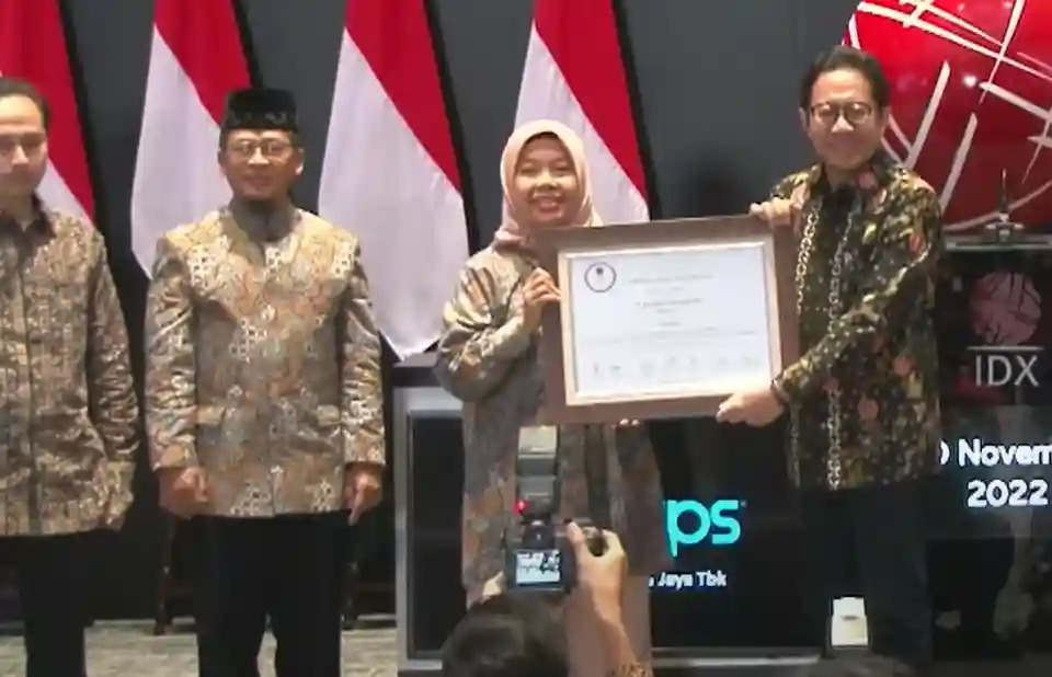 PT Zata Jaya Utama Tbk saat melakukan pencatatan perdana di BEI, 10 November 2022. Foto: Dok Perusahaan.