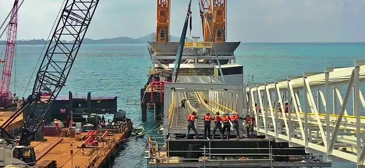 Asing begitu deras masuk ke PTRO, peluang masuk Indeks MSCI semakin besar. Foto: Petrosea. 