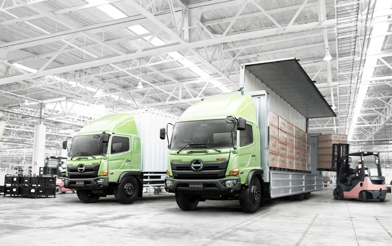 Hino laporkan pencapaian sepanjang tahun 2025. Jadi market leader medium duty truck di tengah tekanan industri otomotif. Foto: dok. HMSI