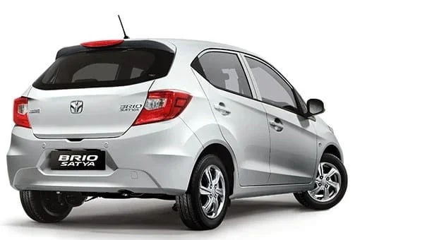 Honda Brio Satya S CVT meluncur. Varian termurah kini punya opsi transmisi matic CVT, harga Rp180 jutaan. Foto: dok. HPM