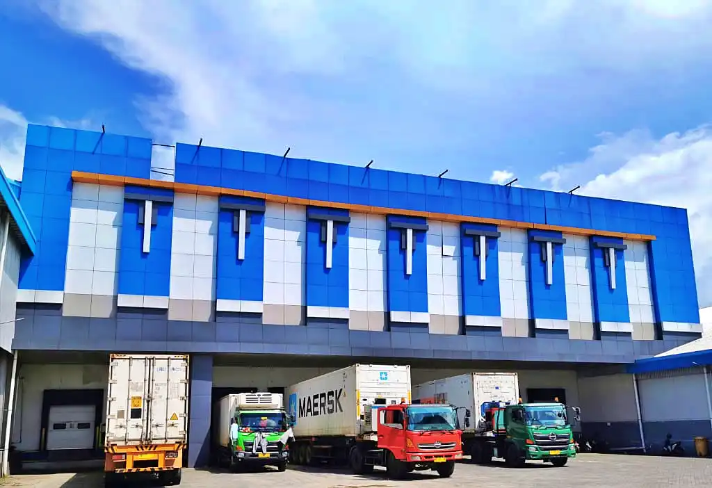 PT Dua Putra Utama Makmur Tbk (DPUM) mengungkapkan adanya negosiasi pengambilalihan 59,24 persen saham oleh investor baru. (Foto: Dok. Dua Putra)