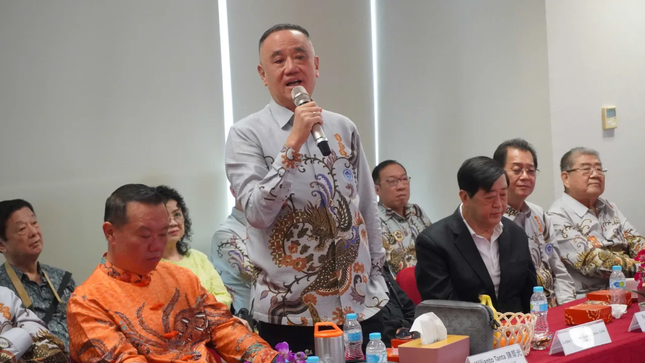 Ketua Umum PSMTI Wilianto Tanta berharap aksi sosial PSMTI mendapat respon positif dan memberikan manfaat bagi masyarakat luas. Foto: Istimewa.