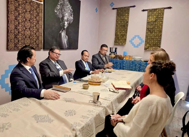 Indonesia di WEF Davos 2026 menekankan stabilitas global harus berujung pada investasi riil, pertumbuhan ekonomi, dan manfaat konkret bagi masyarakat. Foto: Dok. Kemenko Perekonomian