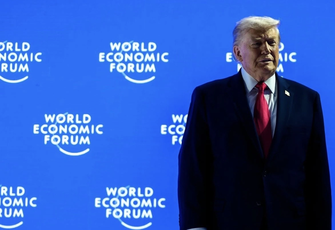 Harga emas berulang kali mencetak rekor di tengah kekhawatiran pasar terhadap kebijakan Trump, geopolitik, dan arah moneter AS. Foto: IG @potus