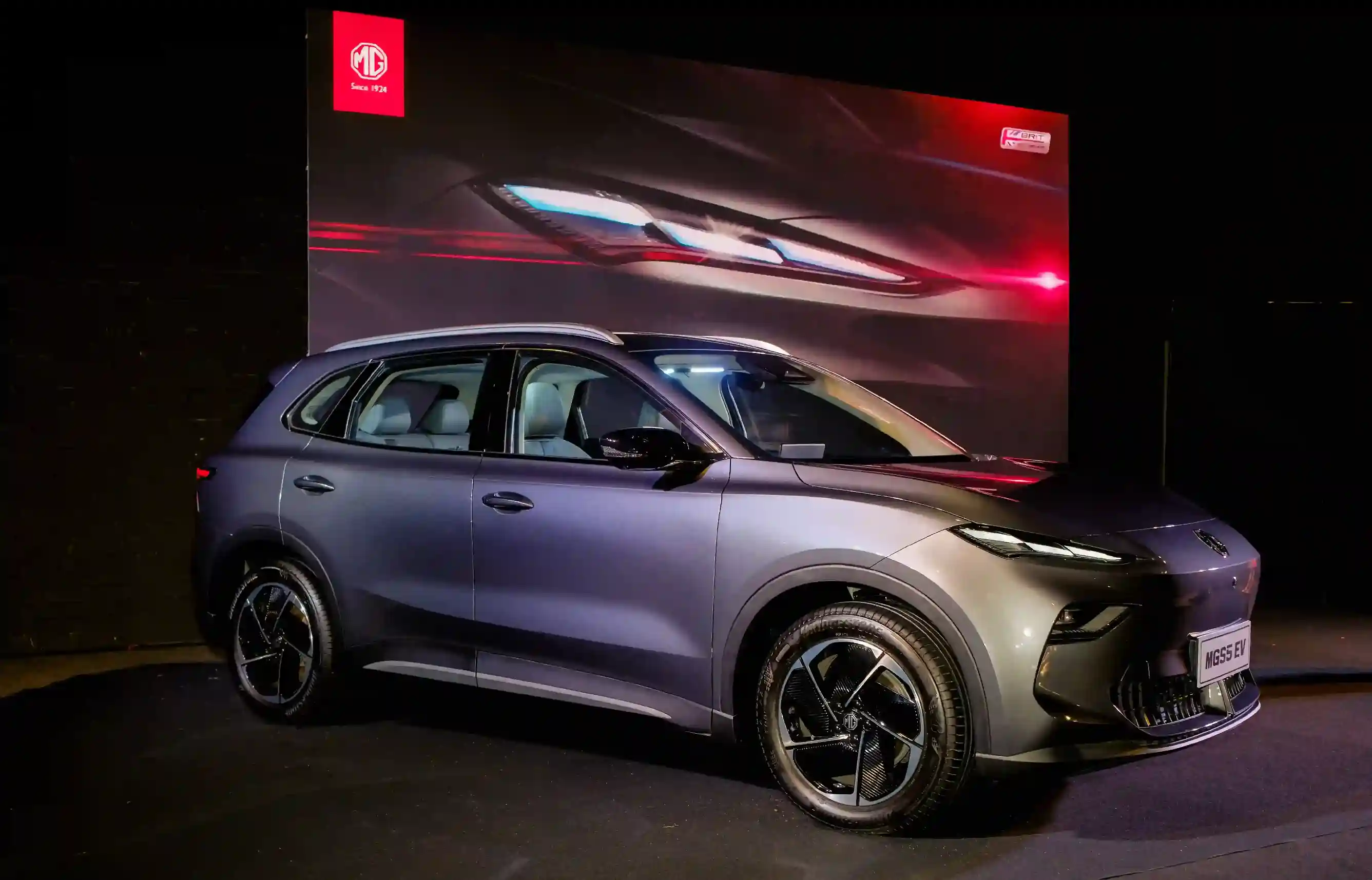 MG S5 EV resmi dapat dipesan konsumen. Jadi SUV listrik keluarga penantang BYD Atto 3 dan Geely EX5. Foto: MG Motor Indonesia
