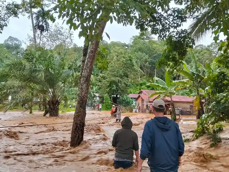 Kondisi banjir yang melanda wilayah Kabupaten Padang Sidempuan, Provinsi Sumatera Utara. (Foto: BPBD Kabupaten Padang Sidempuan)