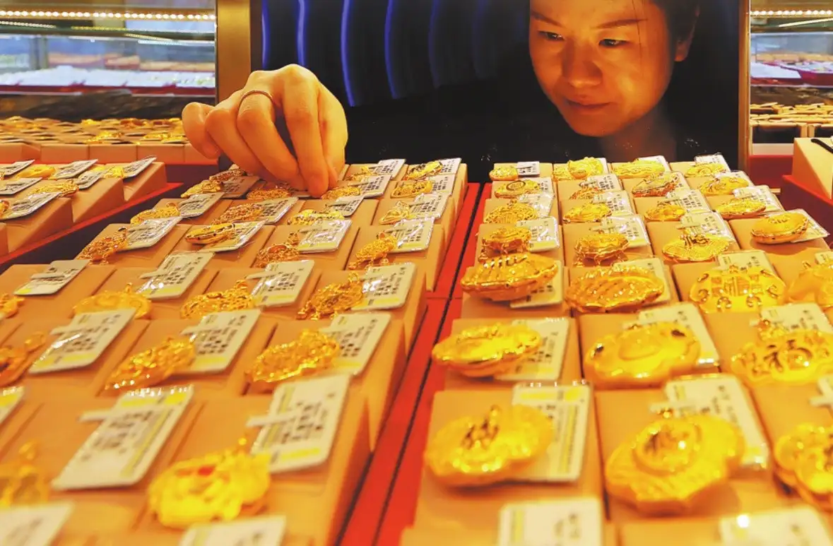 Kenaikan harga emas bisa saja menjadi kesempatan EMAS untuk naik. Foto: China Daily.