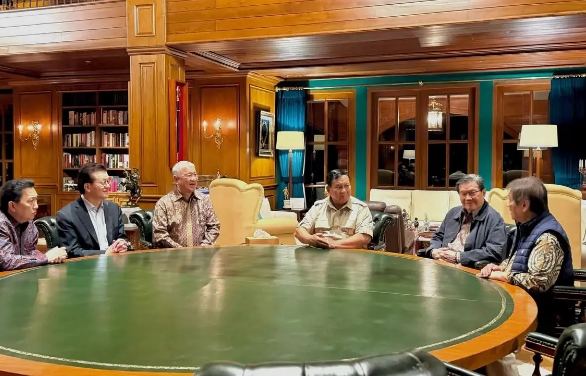 Survei Adidaya Institute menilai tiga program Prabowo sebagai mesin pertumbuhan ekonomi dengan bobot 43 persen dan efek berantai ke sektor riil. Foto: IG @presidenrepiblikindonesia