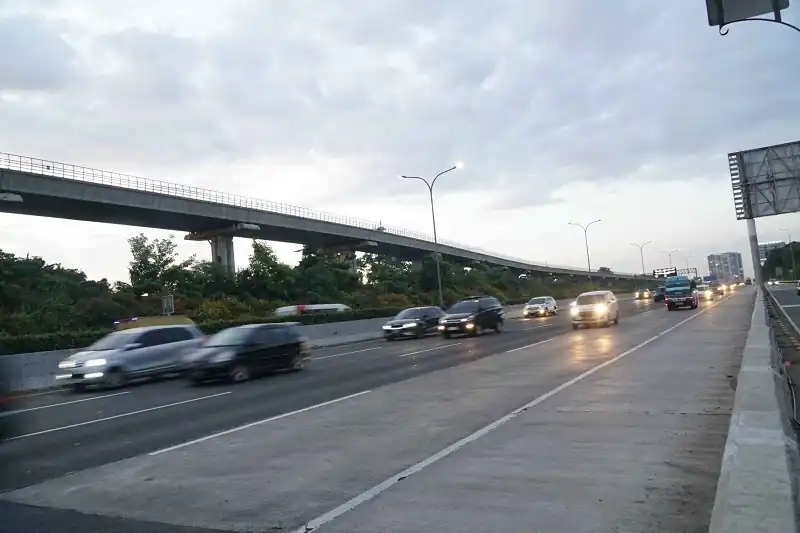 Ilustrasi Jalan Tol. Foto: Dok KabarBursa.com