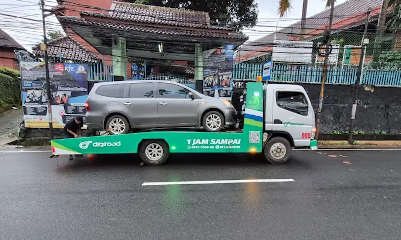 Ilustrasi layanan towing untuk lebaran. Foto: Digiroad Towing