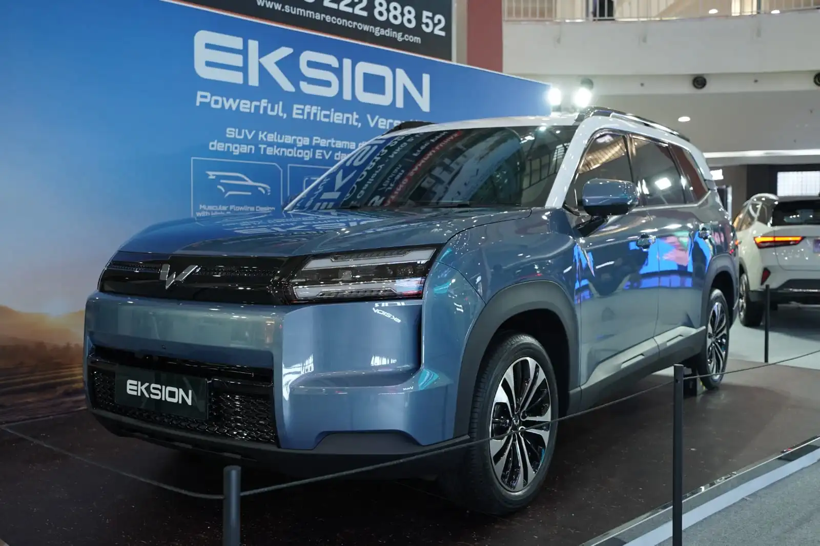 Wuling resmi gelar pameran demi jaring penjualan jelang Lebaran. Bagikan promo hingga perkenalkan SUV baru Wuling Eksion. Foto: dok. Wuling Motors