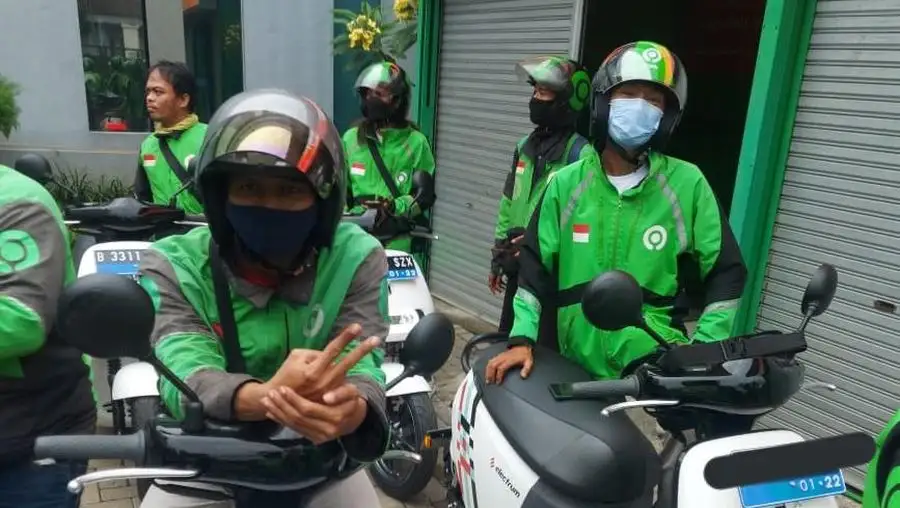Salah satu Kelompok yang Paling Sensitif terhadap Kenaikan Harga BBM adalah Para Pengemudi Ojek Online. Foto: Electrum Motor, Tangkapan Layar Twitter/@YoGojekYo