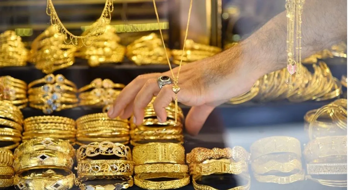 Selain karena dolar AS yang menguat dan konflik Timteng yang memanas, pergeseran perdagangan emas global ikut menyeret harga emas hingga jatuh lebih dari 2 persen dalam sepekan. (Foto: Xinhua)
