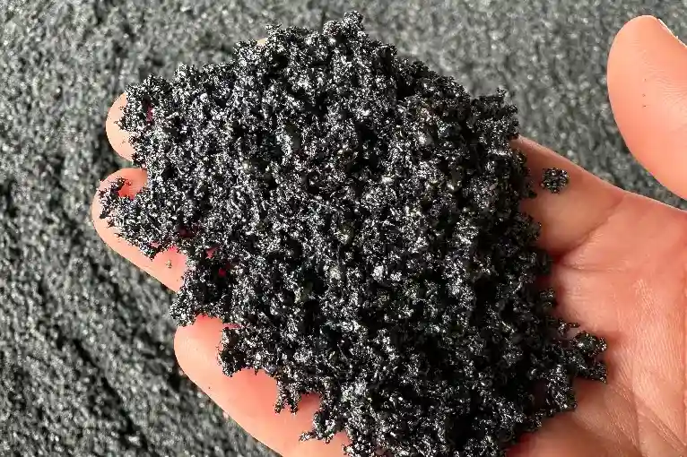 Emiten yang memproduksi bijih nikel, MBMA, merencanakan buyback saham dalam rentang waktu tiga bulan, maksimal 1,8 miliar saham. (Foto: Dok Merdeka Battery Materials)