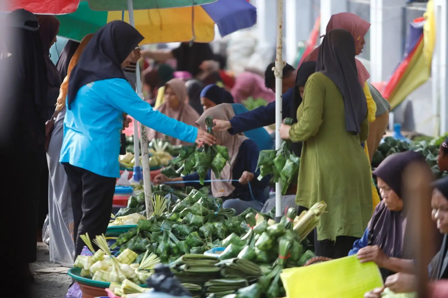 Konflik global tekan rupiah dan arus asing, namun ekonomi Indonesia tetap stabil dengan pertumbuhan kuat dan inflasi terkendali. Foto: Dok. KabarBursa