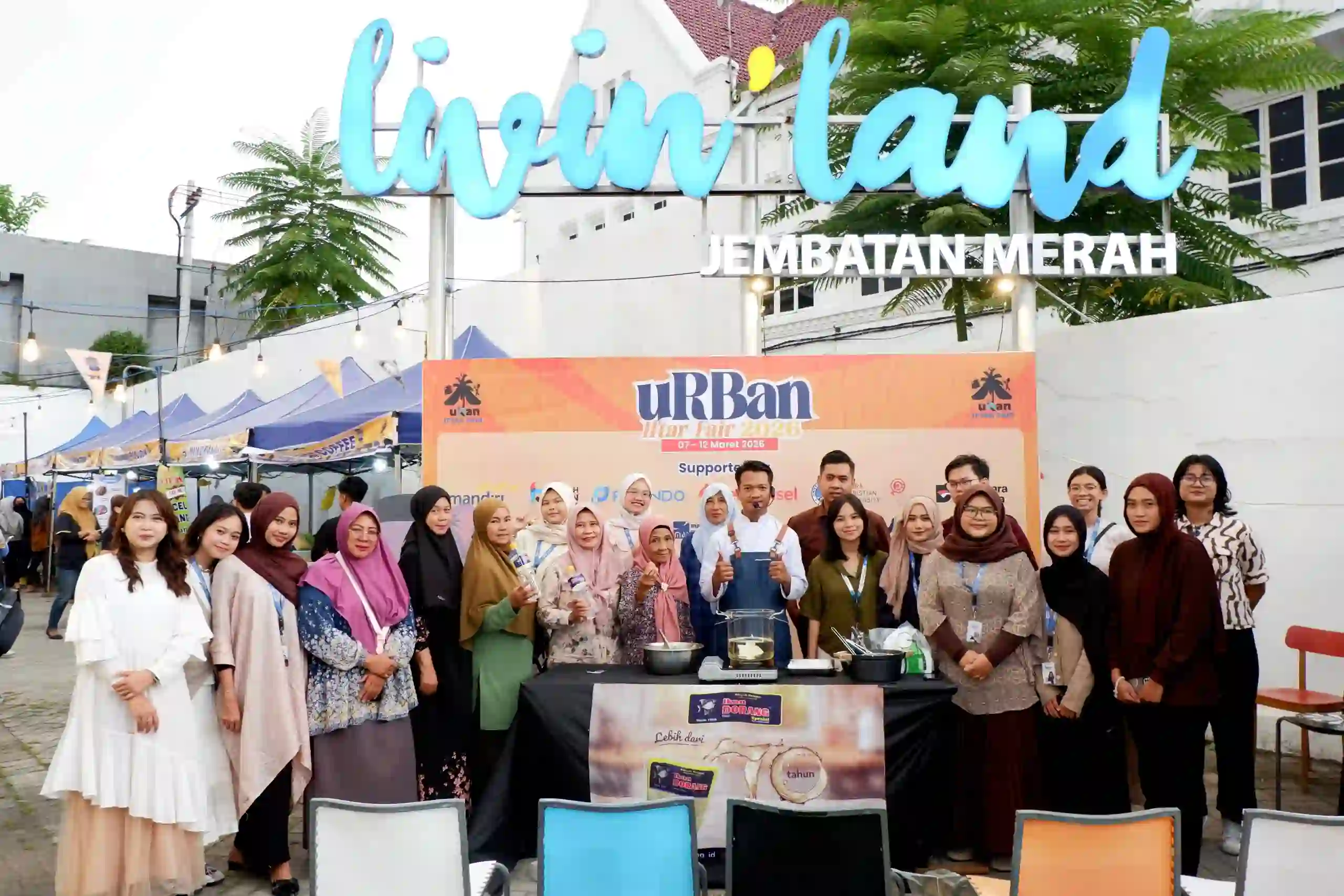 Lewat uRBan Iftar Fair 2026, Bank Mandiri dongkrak UMKM Surabaya lewat beberapa pencapaian ini. Foto: dok. Bank Mandiri 