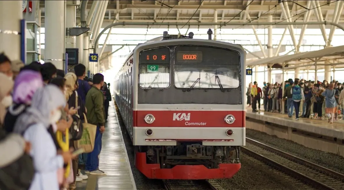 MTI soroti hilangnya transportasi umum di daerah yang picu krisis energi dan akses, berdampak pada pendidikan dan ekonomi warga. Foto: Dok.KAI