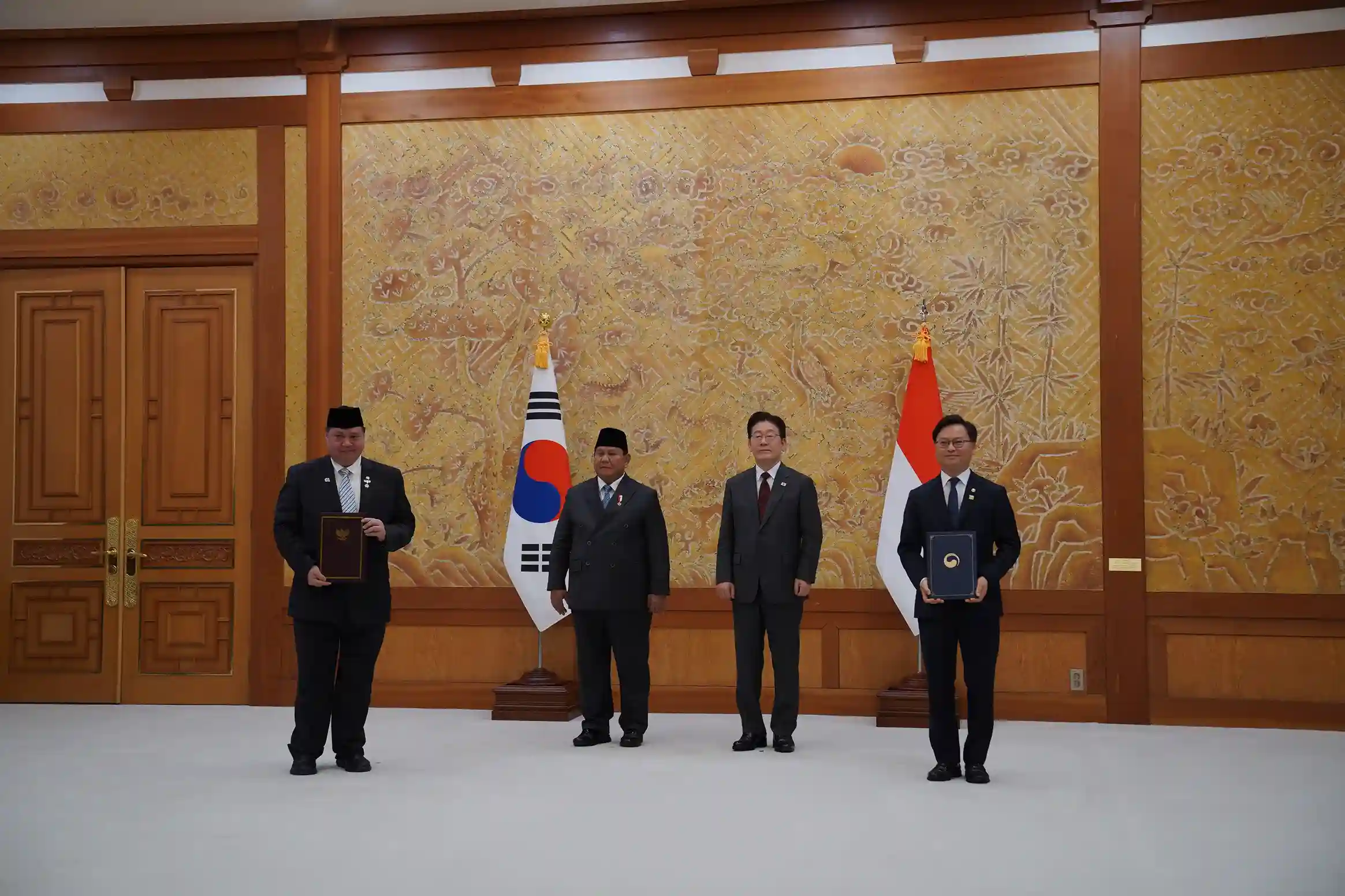 Indonesia dan Korea Selatan hubungan bilateral melalui penandatanganan Memorandum of Understanding (MoU) di Bidang Industri Jasa Instalasi (Foto: Kemenko Perekonomian)