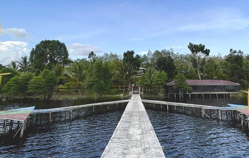 Kawasan Danau Laet di Kalimantan Barat yang dikelola PT Aneka Tambang Tbk (ANTM) sebagai area konservasi perusahaan. Kawasan seluas sekitar 800 hektare ini menjadi bagian dari upaya perlindungan keanekaragaman hayati sekaligus menjaga keseimbangan ekosistem secara berkelanjutan. Foto: IG @official.antam