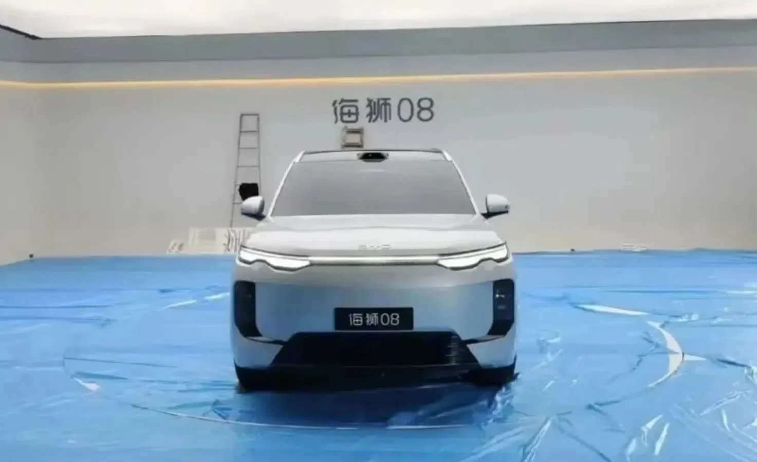 Bocoran mobil baru BYD Sealion 08 yang diposisikan sebagai SUV premium. Jarak tempuh diprediksi tembus 1.000 km. Foto: BYD Fans