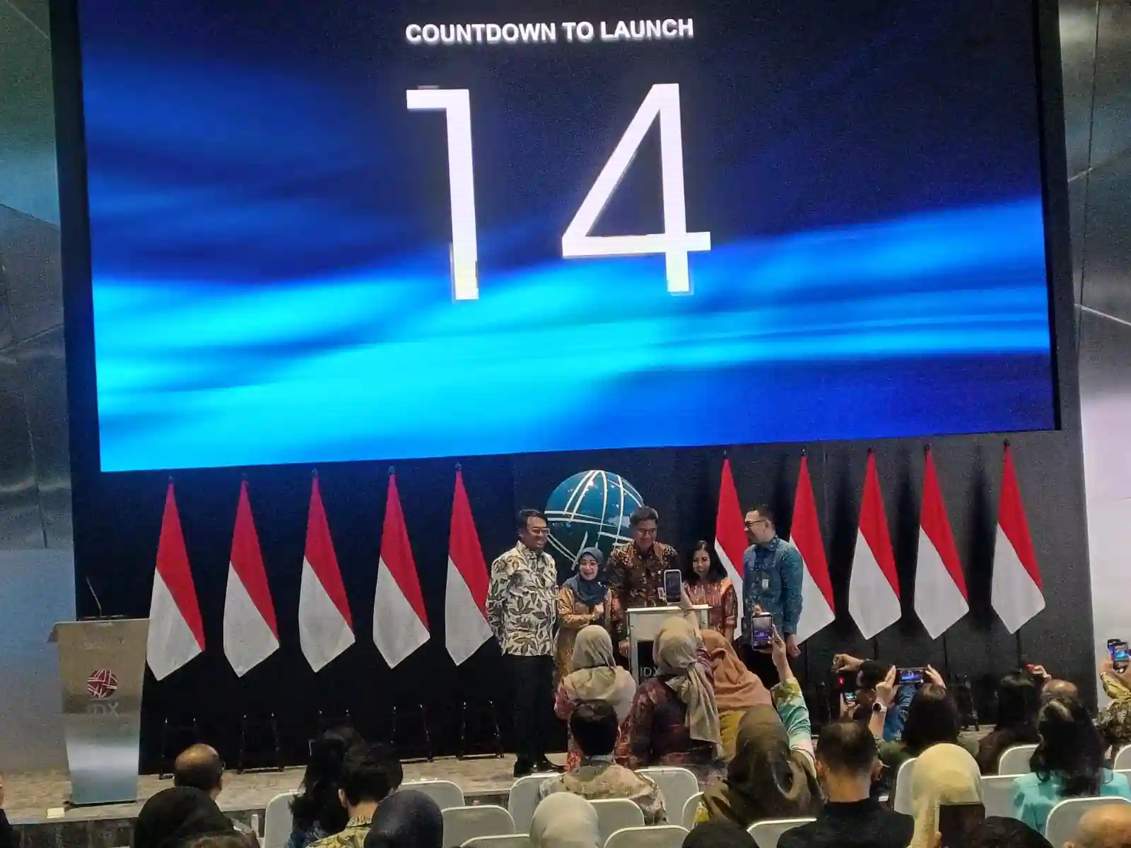 Memperingati Hari Bumi, BEI bersama Bank Mandiri dan Pertamina NRE serta Jejakin meluncurkan kampanye Aku Net Zero Hero. (Foto: Desty Luthfiani/KabarBursa.com)
