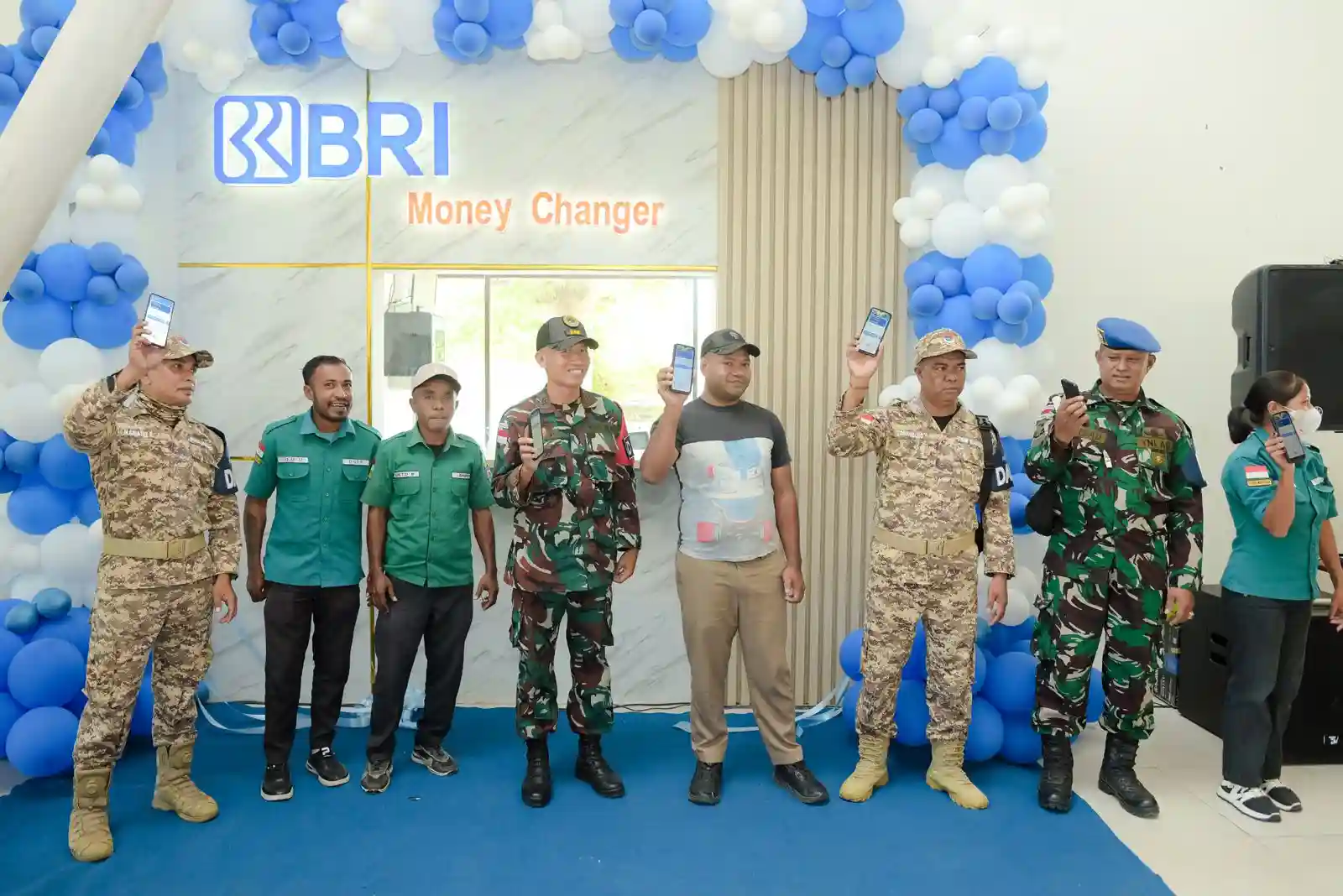 BRI perkuat Rupiah di perbatasan lewat peluncuran money changer PLBN Motaain. Foto: dok. BRI