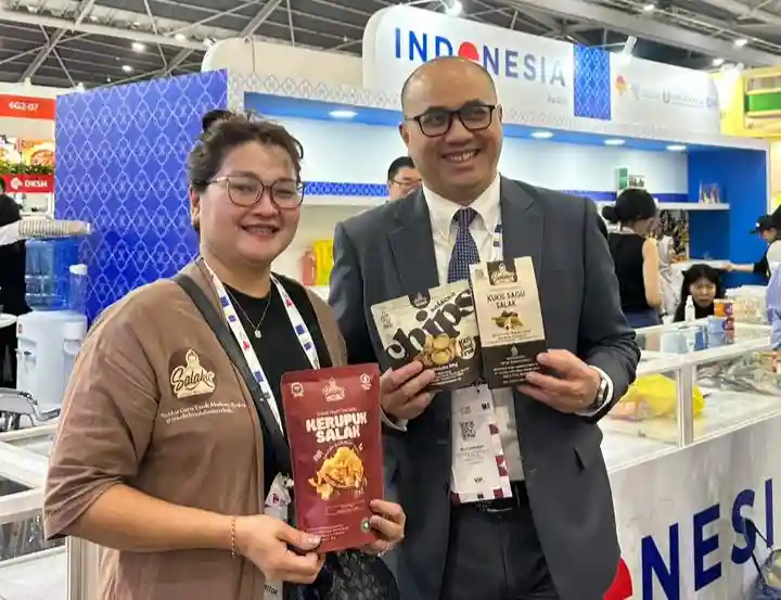 Produk UMKM lokal berbasis olahan salak tembus pasar global, BRI bawa SALAKU unjuk gigi di ajang FHA 2026 di Singapura. Foto: dok. BRI