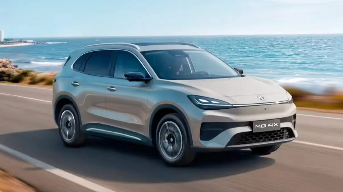 SUV listrik MG 4X bakal hadir dengan jarak tempuh hingga 610 km. Harga mulai Rp257 jutaan. Foto: SAIC Motor