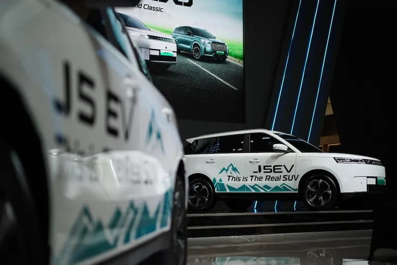 Jaecoo J5 EV di pasar kendaraan listrik Indonesia. Foto:  Jaecoo.