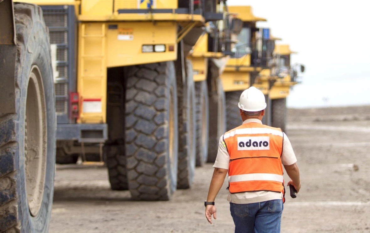 AADI siapkan buyback saham hingga 10 persen jelang RUPS 2026 saat harga batu bara global bergerak fluktuatif dan pasar penuh tekanan. Foto: Dok. ADRO.