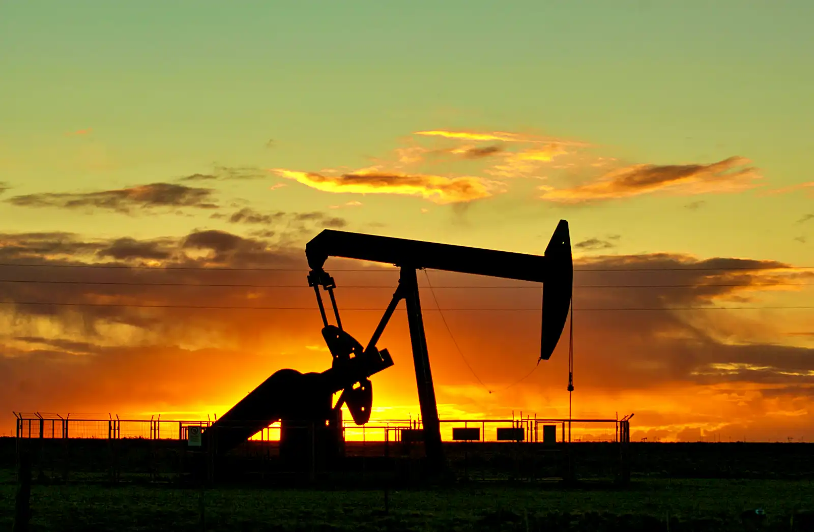 Data Baker Hughes menunjukkan jumlah rig minyak dan gas aktif di Amerika Serikat kembali bertambah dalam empat pekan berturut-turut hingga 15 Mei 2026. (Foto: Pexel)