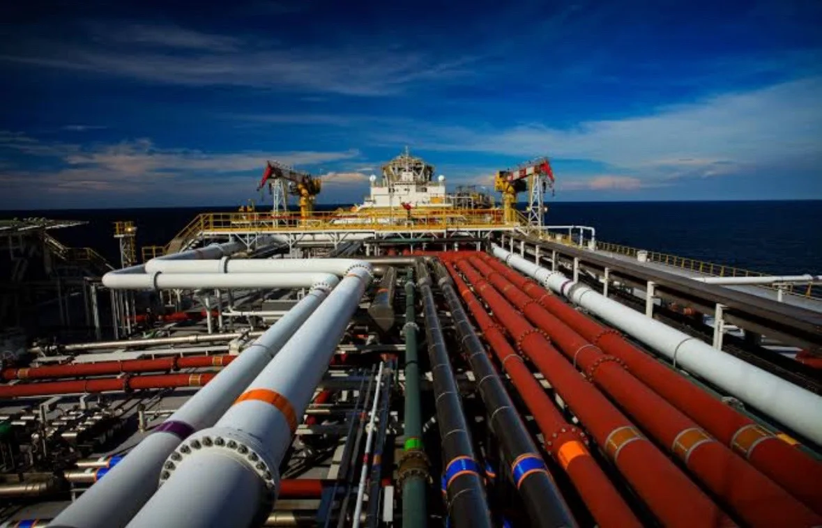 Dividen RATU Rp45 per saham memasuki akhir cum date. Simak analisis yield, payout ratio 46 persen, dan prospek keberlanjutan dividen emiten energi ini. Foto: Dok. RATU.