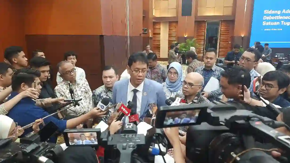 Menteri Keuangan Purbaya Yudhi Sadewa menyatakan masuk pasar obligasi sejak pekan lalu, boyong SBN Rp600 miliar. Foto: KabarBursa.com/Harun
